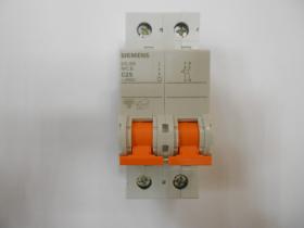  INTERRUPTOR MAGNETOTERMICO 6/10KA  C 1P+N 10-25-32  NARANJA  SIEMENS